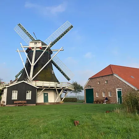 Holiday home Haus De Boeoei
